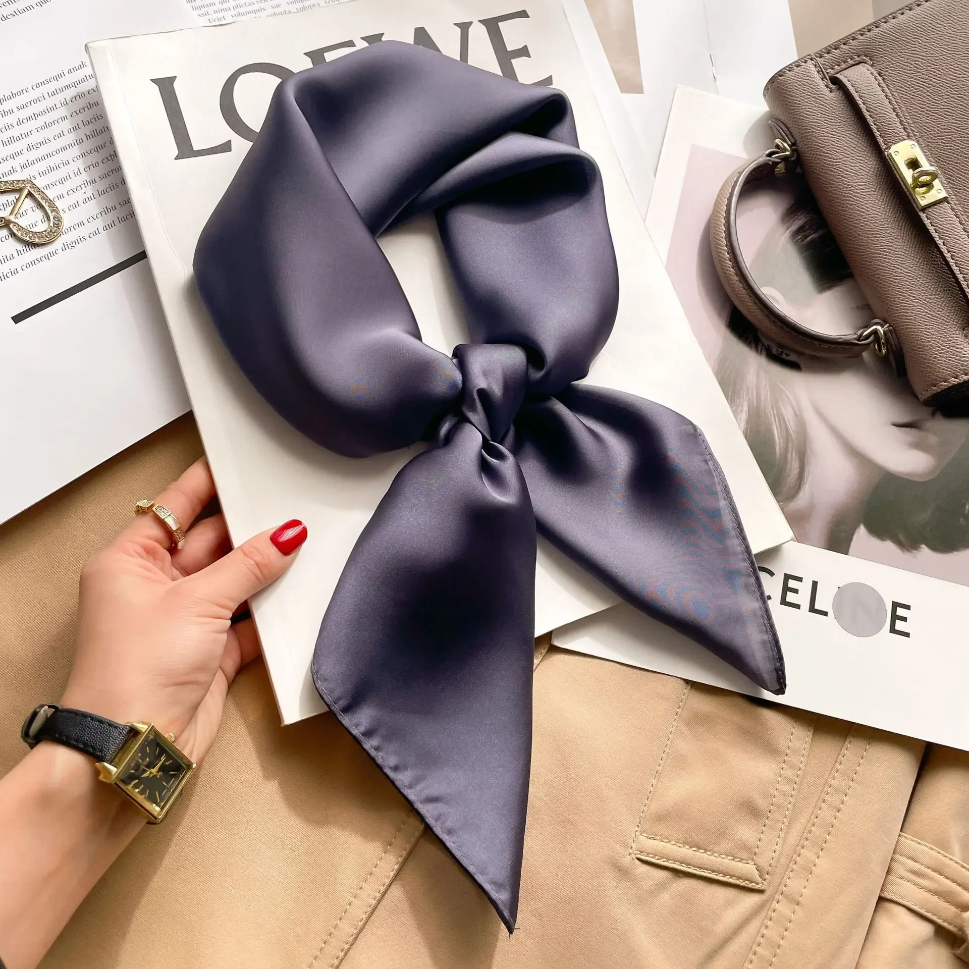 70cm Effen Kleuren Neckerchief - Silk Scarf Square recensie en prijs