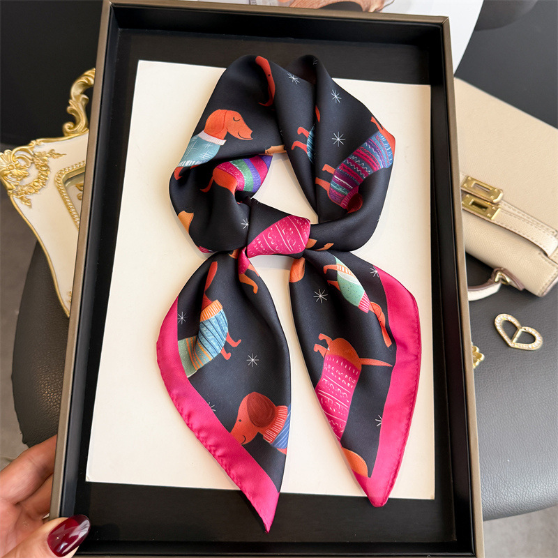Mode Wiener Hond Print Bandana - Silk Scarf Square recensie en prijs