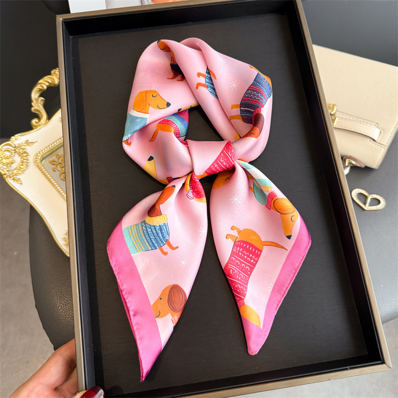 Mode Wiener Hond Print Bandana - Silk Scarf Square recensie en prijs