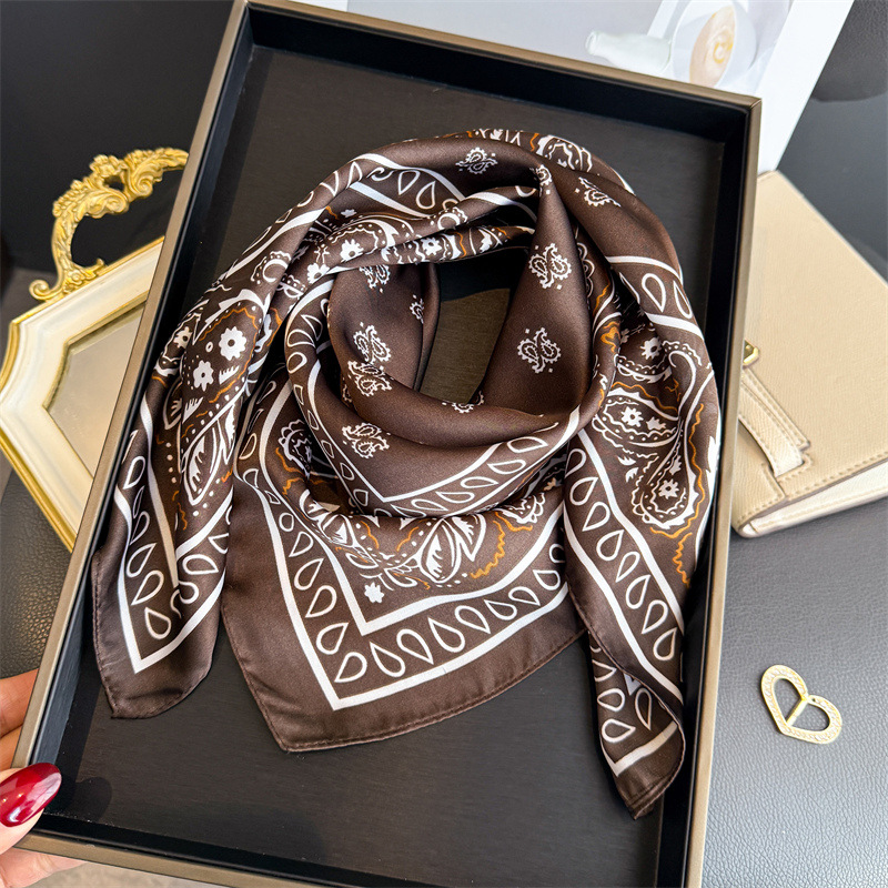 Nieuwe Paisley-print vierkante - Silk Scarf Square recensie en prijs